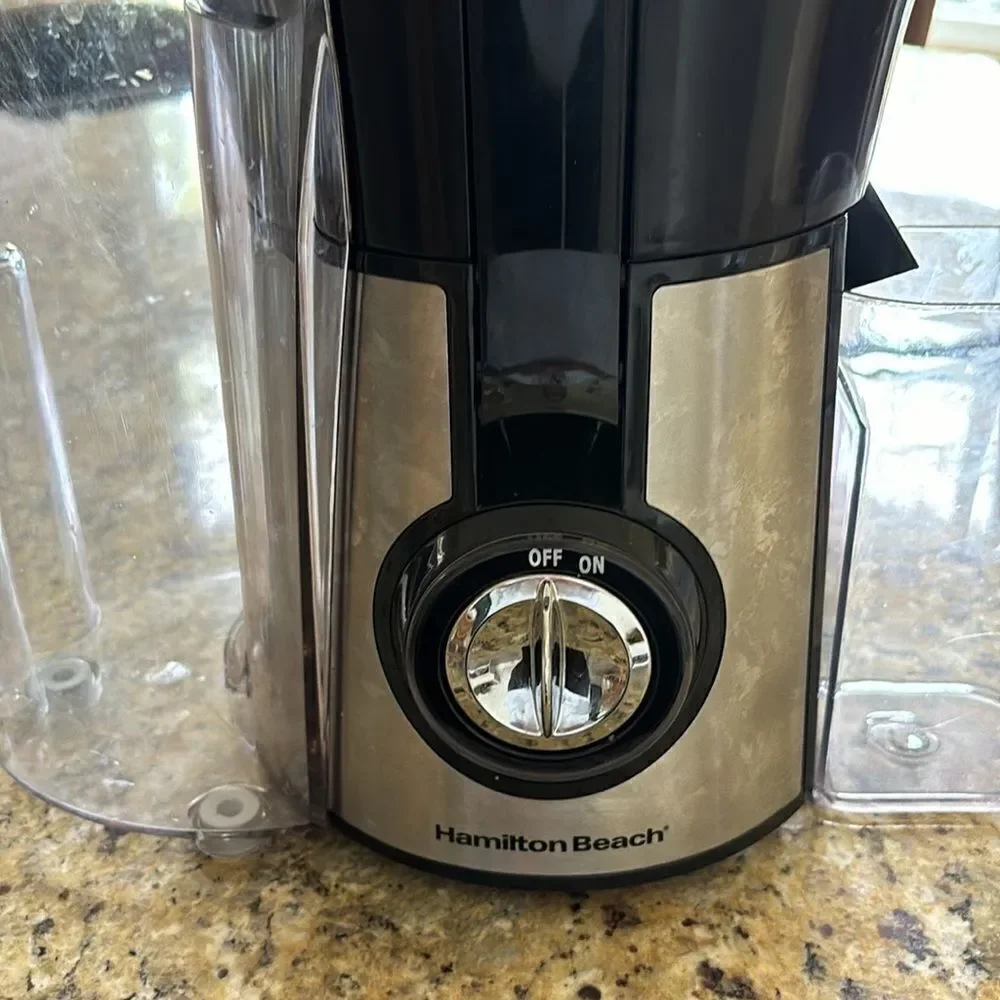 Hamilton Beach Juicer 1 Speed Big Mouth Juice Extractor in Black Stainless Steel